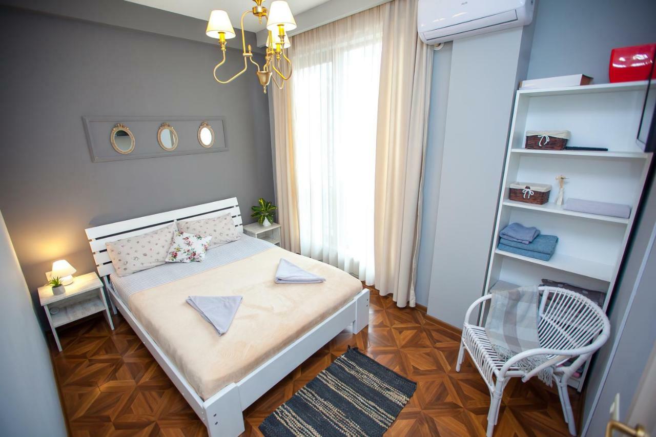 Tbilisi Loa Apartment Buitenkant foto