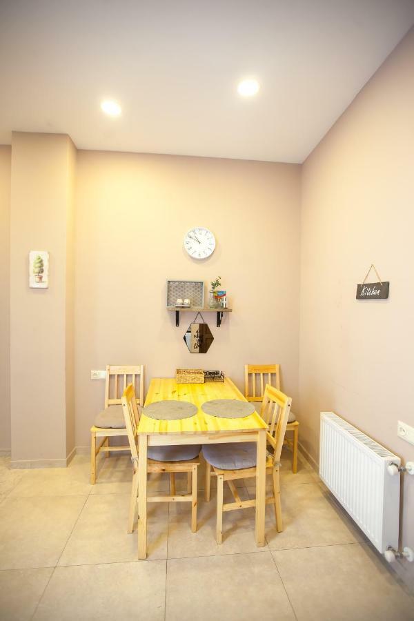 Tbilisi Loa Apartment Buitenkant foto